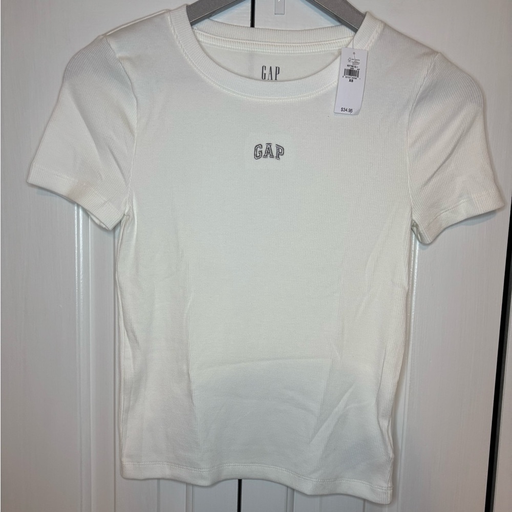 GAP Ribbed White Crew Neck Tee
